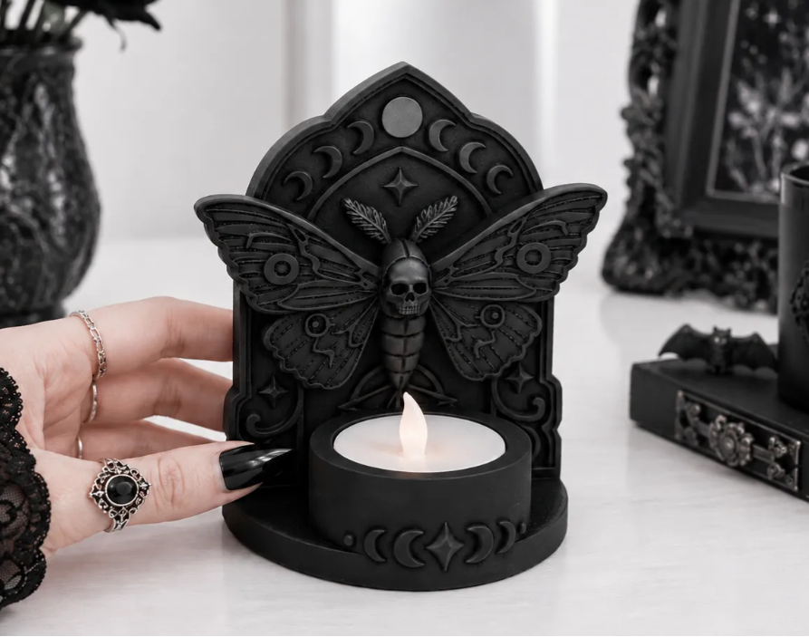 6a09ab65e1092d156f444602_the-witch-s-library-tealight-holder_1785185537415.png